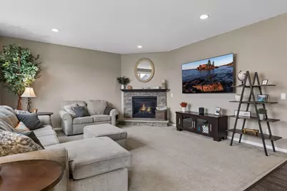 9135 Lighthouse Lane, Woodbury, MN 55129 - Photo 17