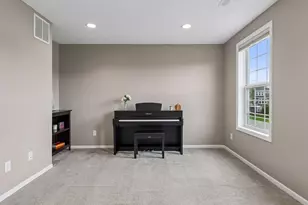 9135 Lighthouse Ln, Woodbury, MN 55129 - Photo 29