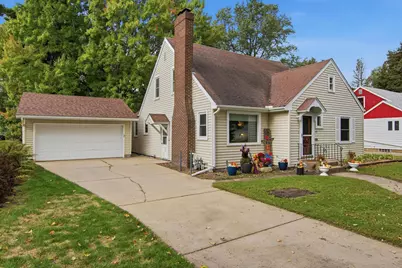 837 Hopwood Avenue, Menomonie, WI 54751 - Photo 27