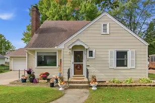 837 Hopwood Ave, Menomonie, WI 54751 - Photo 1