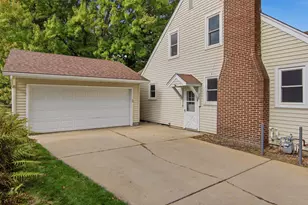 837 Hopwood Ave, Menomonie, WI 54751 - Photo 35
