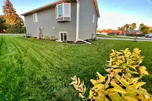 2028 Nelson Dr, Thief River Falls, MN 56701 - Photo 23