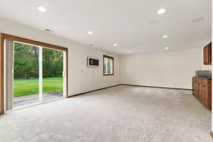 6813 67th St NE, Albertville, MN 55301 - Photo 29