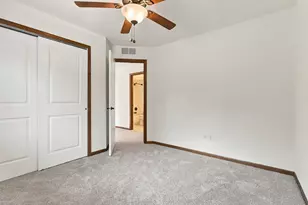 6813 67th St NE, Albertville, MN 55301 - Photo 31