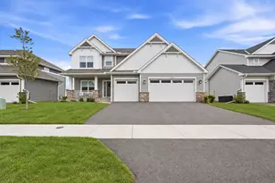 4043 Heath Ln N, Oakdale, MN 55128 - Photo 59