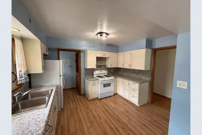 248 23rd Avenue N, Saint Cloud, MN 56303 - Photo 5
