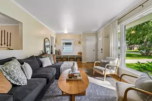 420 Jackson Ave S, Edina, MN 55343 - Photo 3