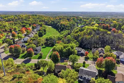 1320 Wildflower Lane, Chaska, MN 55318 - Photo 99