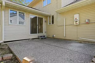 1320 Wildflower Ln, Chaska, MN 55318 - Photo 79