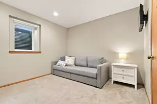 1320 Wildflower Ln, Chaska, MN 55318 - Photo 65