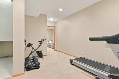 1320 Wildflower Lane, Chaska, MN 55318 - Photo 69
