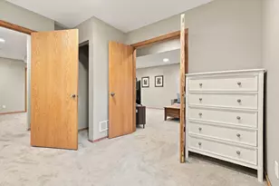 1320 Wildflower Ln, Chaska, MN 55318 - Photo 67