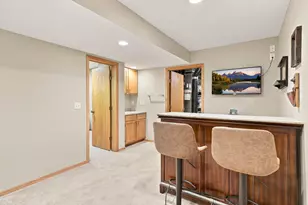 1320 Wildflower Ln, Chaska, MN 55318 - Photo 59