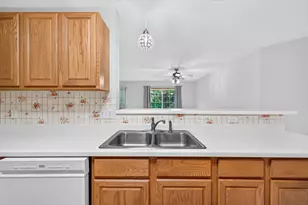 670 Monn Ave, Vadnais Heights, MN 55127 - Photo 11