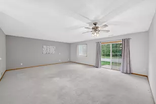 670 Monn Ave, Vadnais Heights, MN 55127 - Photo 15