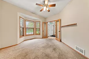 17716 Hyde Park Ave, Lakeville, MN 55044 - Photo 5