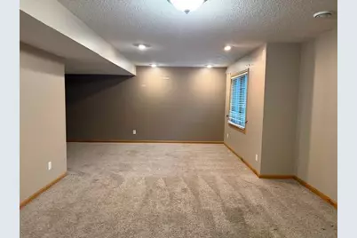 17716 Hyde Park Avenue, Lakeville, MN 55044 - Photo 25