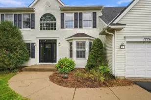 17716 Hyde Park Ave, Lakeville, MN 55044 - Photo 3
