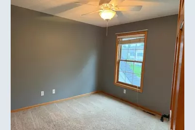 17716 Hyde Park Avenue, Lakeville, MN 55044 - Photo 15