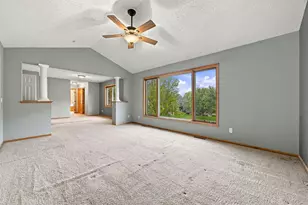 17716 Hyde Park Ave, Lakeville, MN 55044 - Photo 41