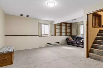 750 Viking Drive E, Maplewood, MN 55117 - Photo 17