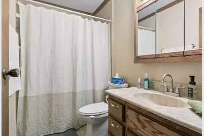 750 Viking Drive E, Maplewood, MN 55117 - Photo 15