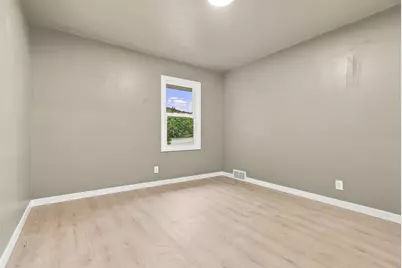 1038 Larpenteur Avenue W, Saint Paul, MN 55113 - Photo 37