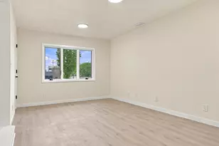 1038 Larpenteur Ave W, Saint Paul, MN 55113 - Photo 17