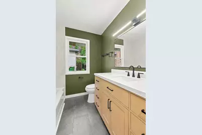 1038 Larpenteur Avenue W, Saint Paul, MN 55113 - Photo 41