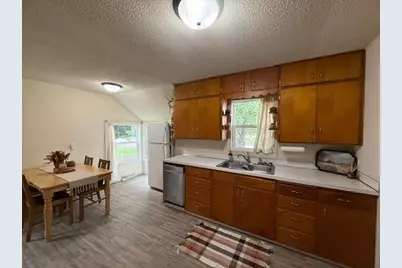 1208 15th Street, Clarkfield, MN 56223 - Photo 5