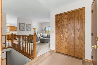 7291 Conestoga Court, Chanhassen, MN 55317 - Photo 3