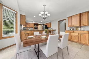 13610 Georgia Dr, Apple Valley, MN 55124 - Photo 15