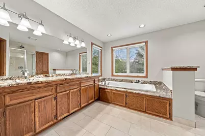 13610 Georgia Drive, Apple Valley, MN 55124 - Photo 39