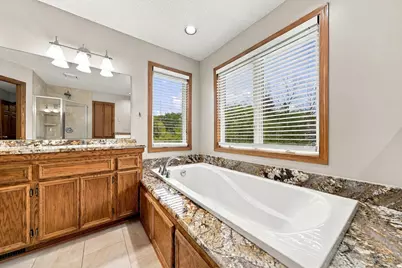13610 Georgia Drive, Apple Valley, MN 55124 - Photo 41