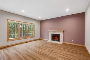 12645 Durango Pl, Apple Valley, MN 55124 - Photo 3