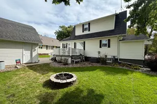 1124 6th St, Westbrook, MN 56183 - Photo 9
