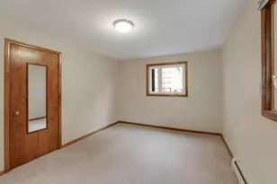 305-307 Reno St, Wayzata, MN 55391 - Photo 7