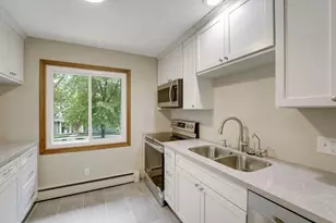 305-307 Reno St, Wayzata, MN 55391 - Photo 23