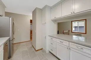 305-307 Reno St, Wayzata, MN 55391 - Photo 27