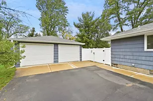 9228 Washington St NE, Blaine, MN 55434 - Photo 5