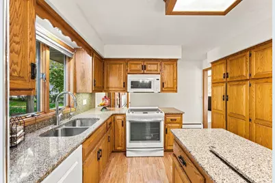 227 Ridgewood Court, Waconia, MN 55387 - Photo 7
