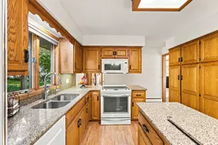 227 Ridgewood Ct, Waconia, MN 55387 - Photo 7