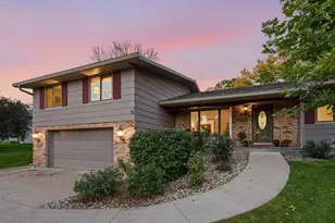 227 Ridgewood Ct, Waconia, MN 55387 - Photo 33