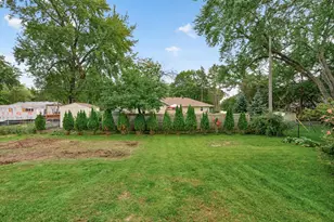 13819 Bellevue Dr, Minnetonka, MN 55345 - Photo 33
