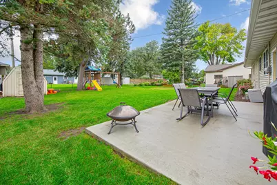 1801 Sunray Avenue, Mankato, MN 56001 - Photo 9