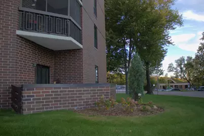 6615 Lake Shore Drive S #116, Richfield, MN 55423 - Photo 7