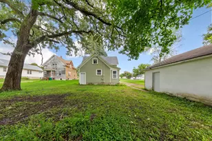 917 Bridge Ave, Albert Lea, MN 56007 - Photo 39