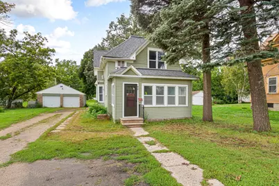 917 Bridge Avenue, Albert Lea, MN 56007 - Photo 1