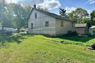222 Cedar Ave NE, Wadena, MN 56482 - Photo 3