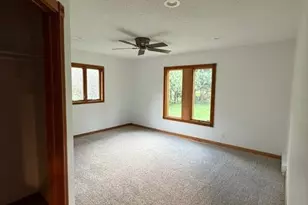 2310 10th Ave SW, Austin, MN 55912 - Photo 13